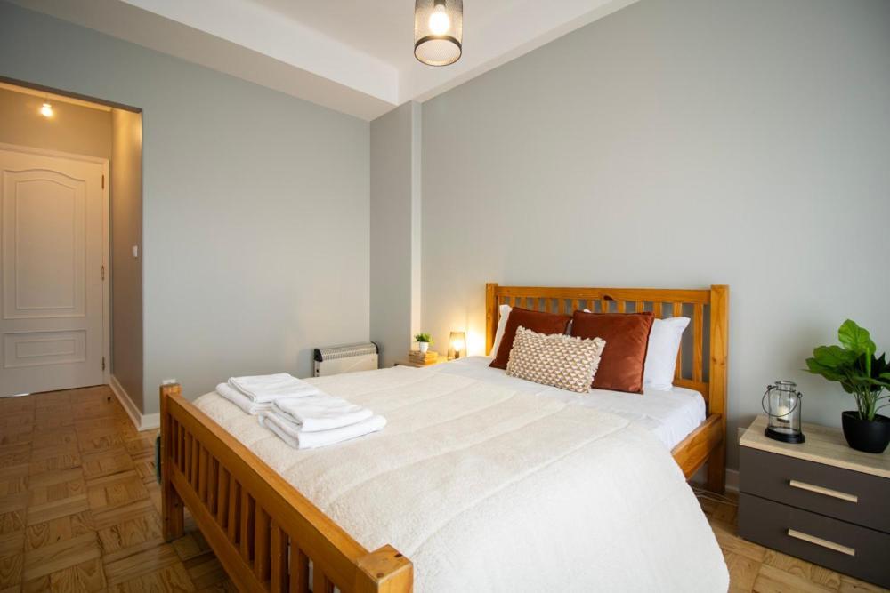 Sunny 4 Bedroom Apartment - With View كويمبرا المظهر الخارجي الصورة